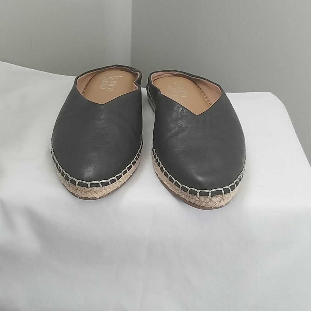 Franco Sarto black sildes